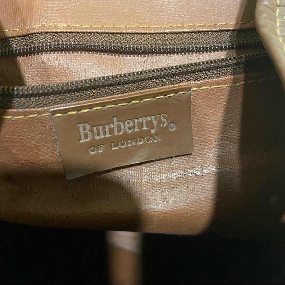 ❌ SOLD ❌ 💯 Authentic Burberry Backpack - Picture 7 of 11